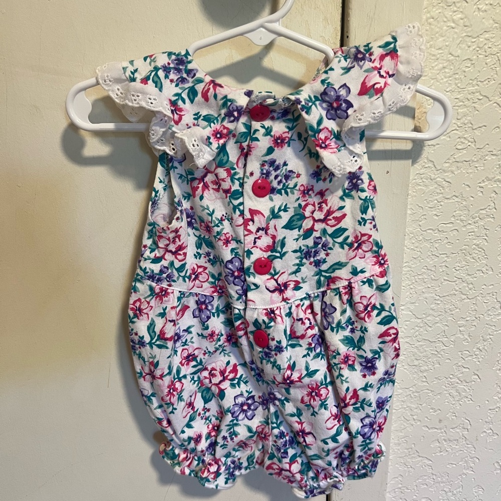 Jet Set Baby Floral Vintage Ruffle Lace Bubble Romper 6 Months